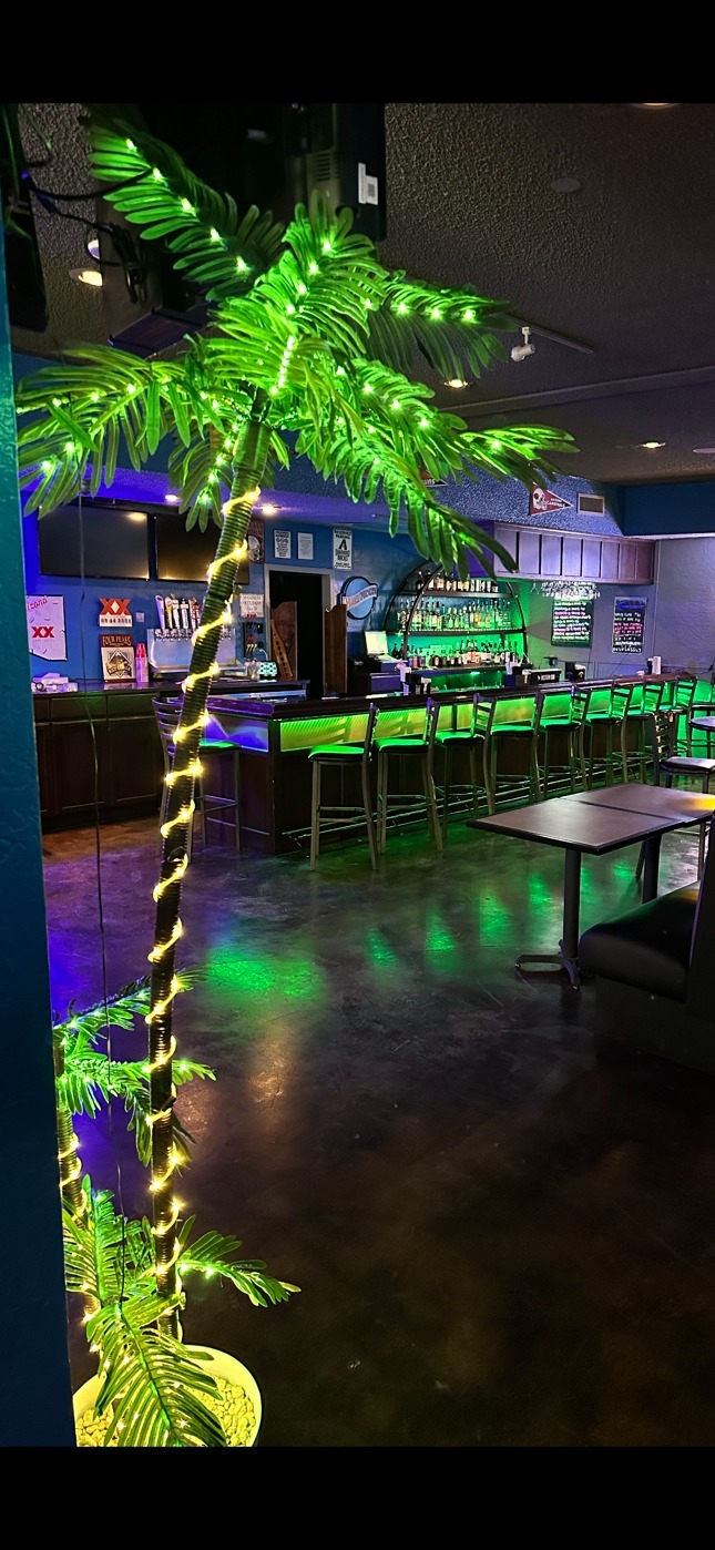 Crossroads Sports Lounge
