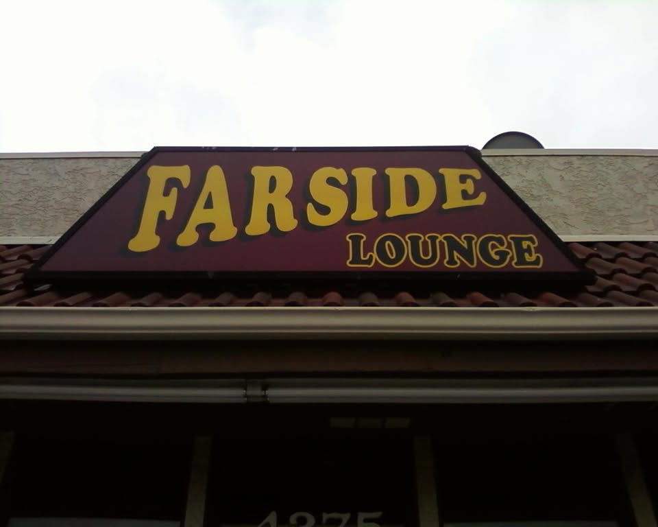 Farside Lounge pool hall exterior/interior