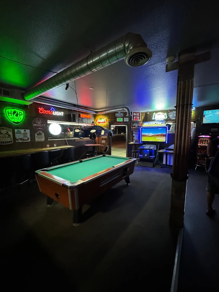 Terry's State Street Saloon pool hall exterior/interior