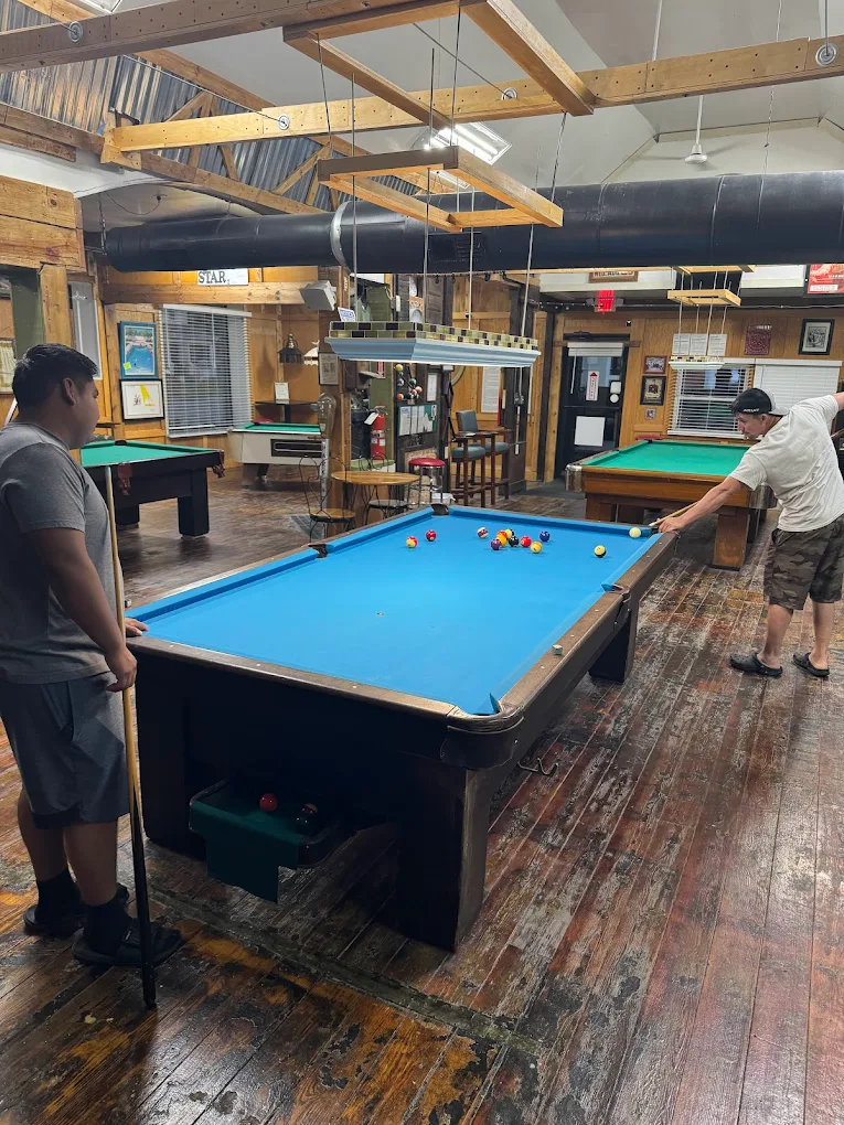 Star Billiards 2 pool hall exterior/interior
