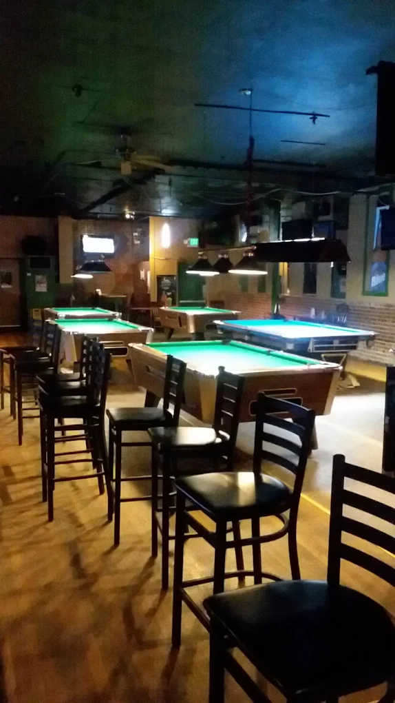 Bit Shots Pub pool hall exterior/interior
