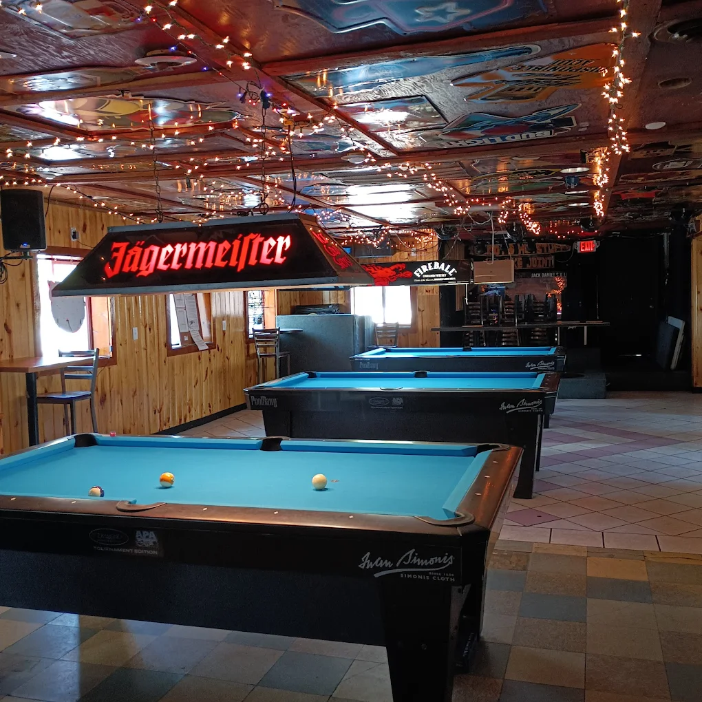Leroy's Hot Stuff pool hall exterior/interior
