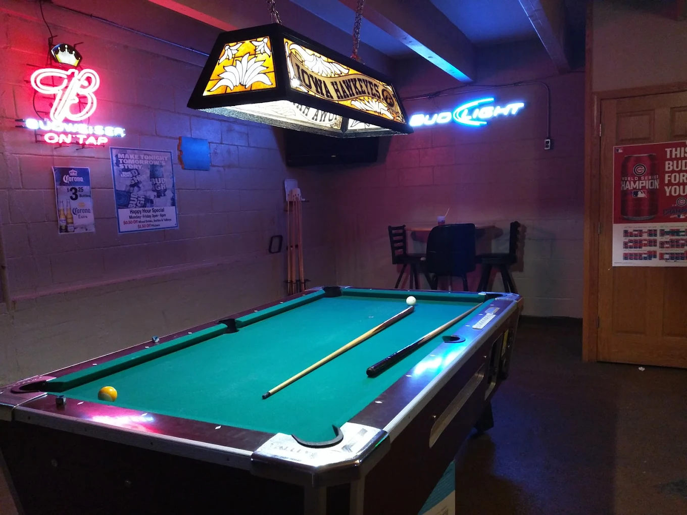 Playtime Tap pool hall exterior/interior