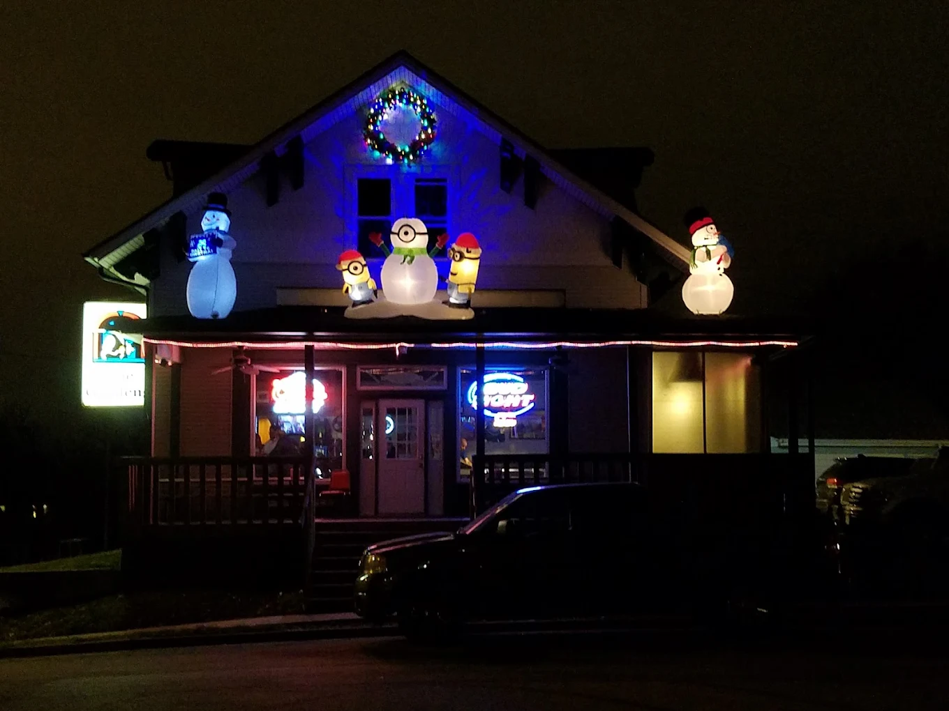 Washington Gardens pool hall exterior/interior