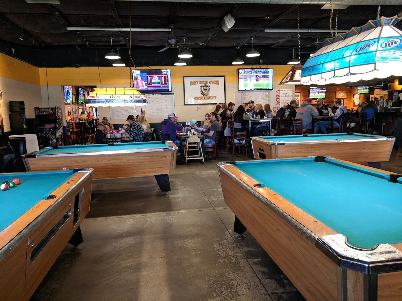 The Golden Q pool hall exterior/interior