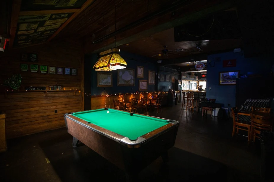 Mid City Yacht Club pool hall exterior/interior