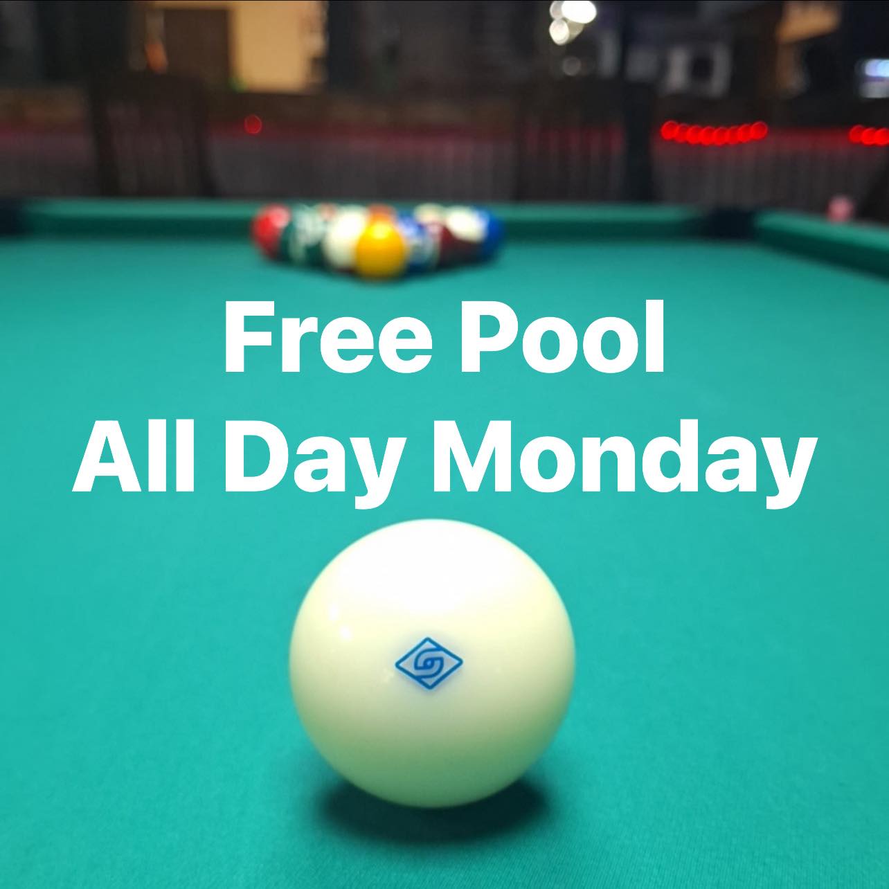 Yaya's Daiquiri pool hall exterior/interior