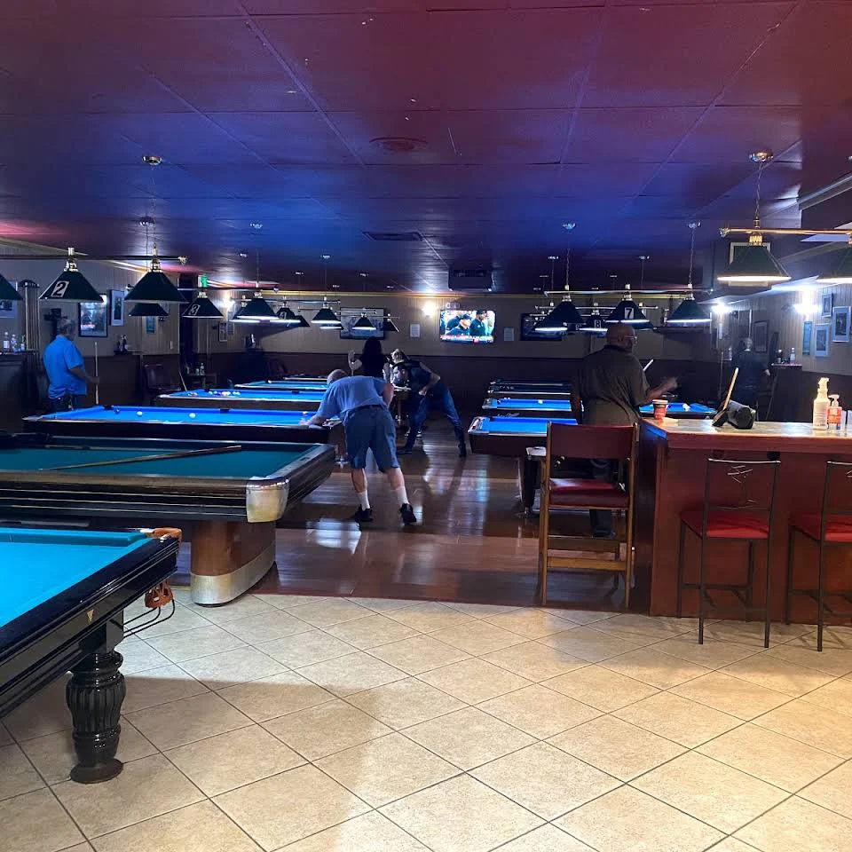 Gentlemans Cue Club pool hall exterior/interior