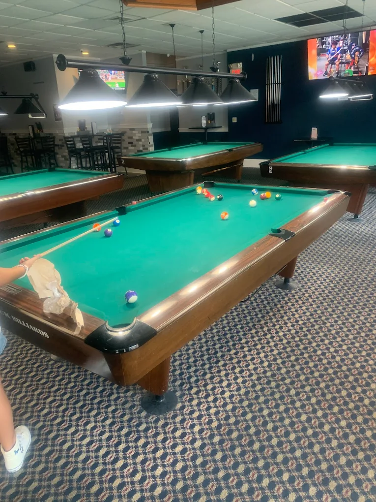 Ryan's Sports Pub & Billiards pool hall exterior/interior
