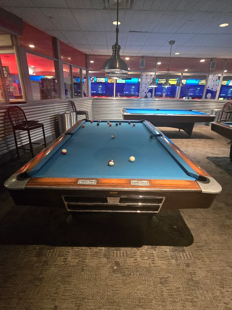 Boston Bowl pool hall exterior/interior