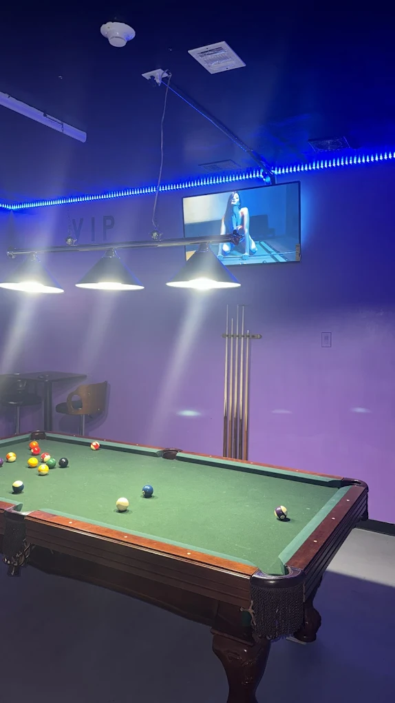 Aelux Lounge pool hall exterior/interior