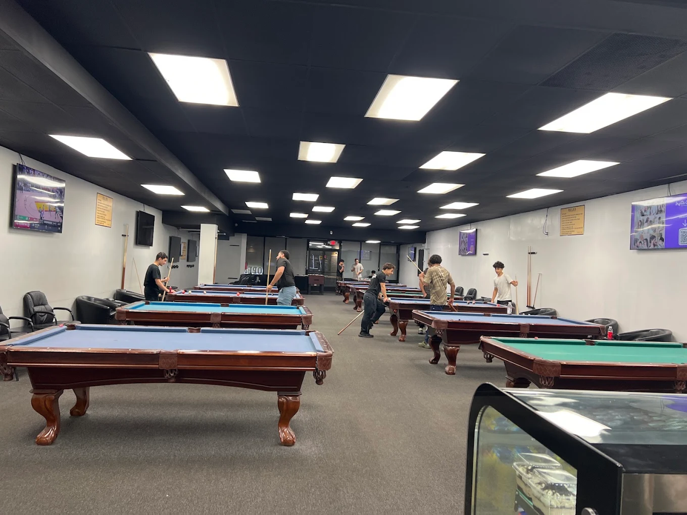 Golden Rack pool hall exterior/interior