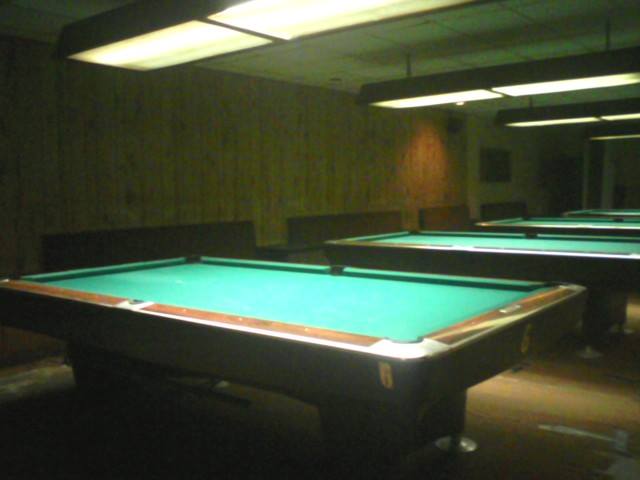 Al's Billiards pool hall exterior/interior