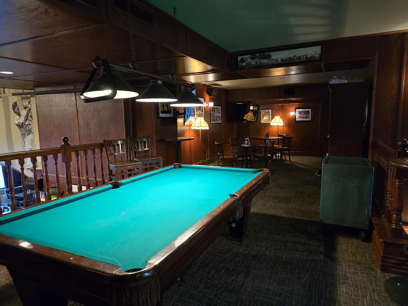 Brit's Pub pool hall exterior/interior
