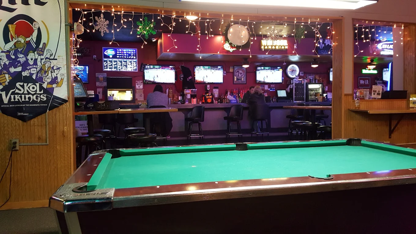 St. Paul Saloon pool hall exterior/interior