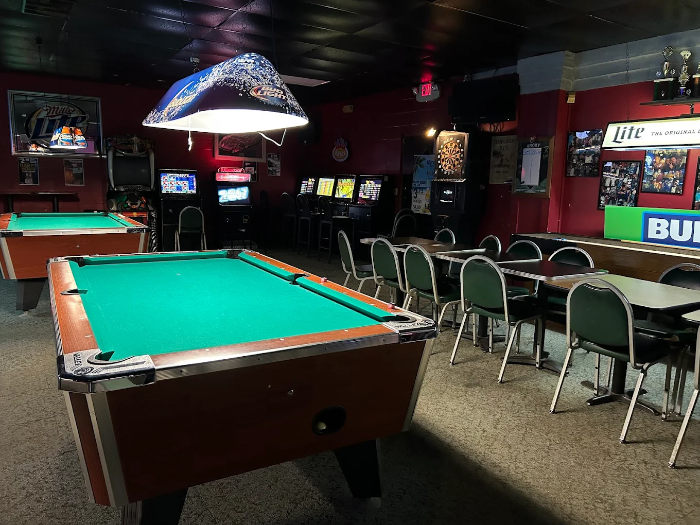 KJ Brewskies pool hall exterior/interior