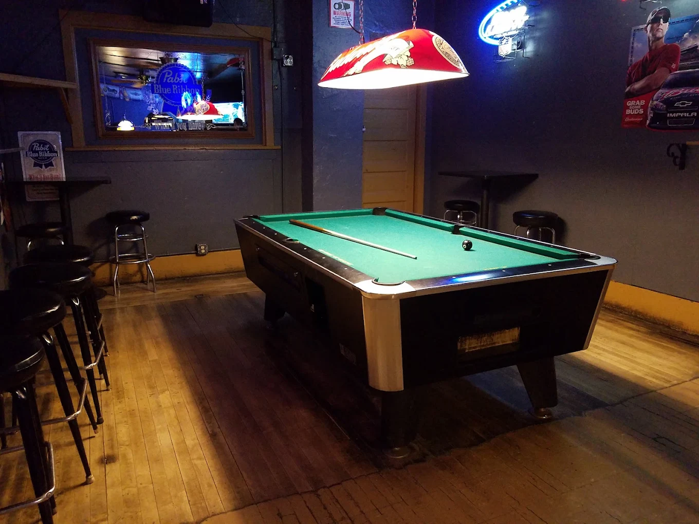 Hap's Bar pool hall exterior/interior