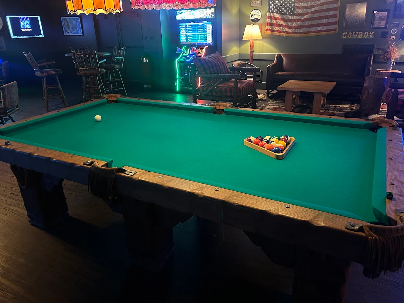 The Honey Hole pool hall exterior/interior