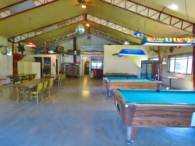 Jerry's Saloon pool hall exterior/interior