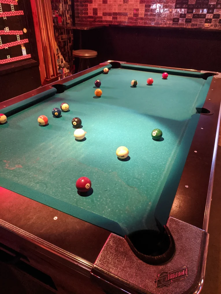 VS Arcade Bar pool hall exterior/interior