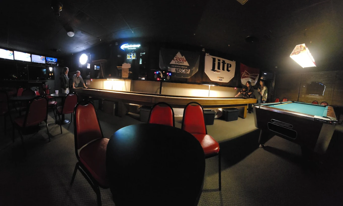 Playpen pool hall exterior/interior