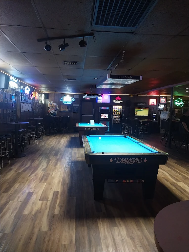 Front Row Lounge pool hall exterior/interior