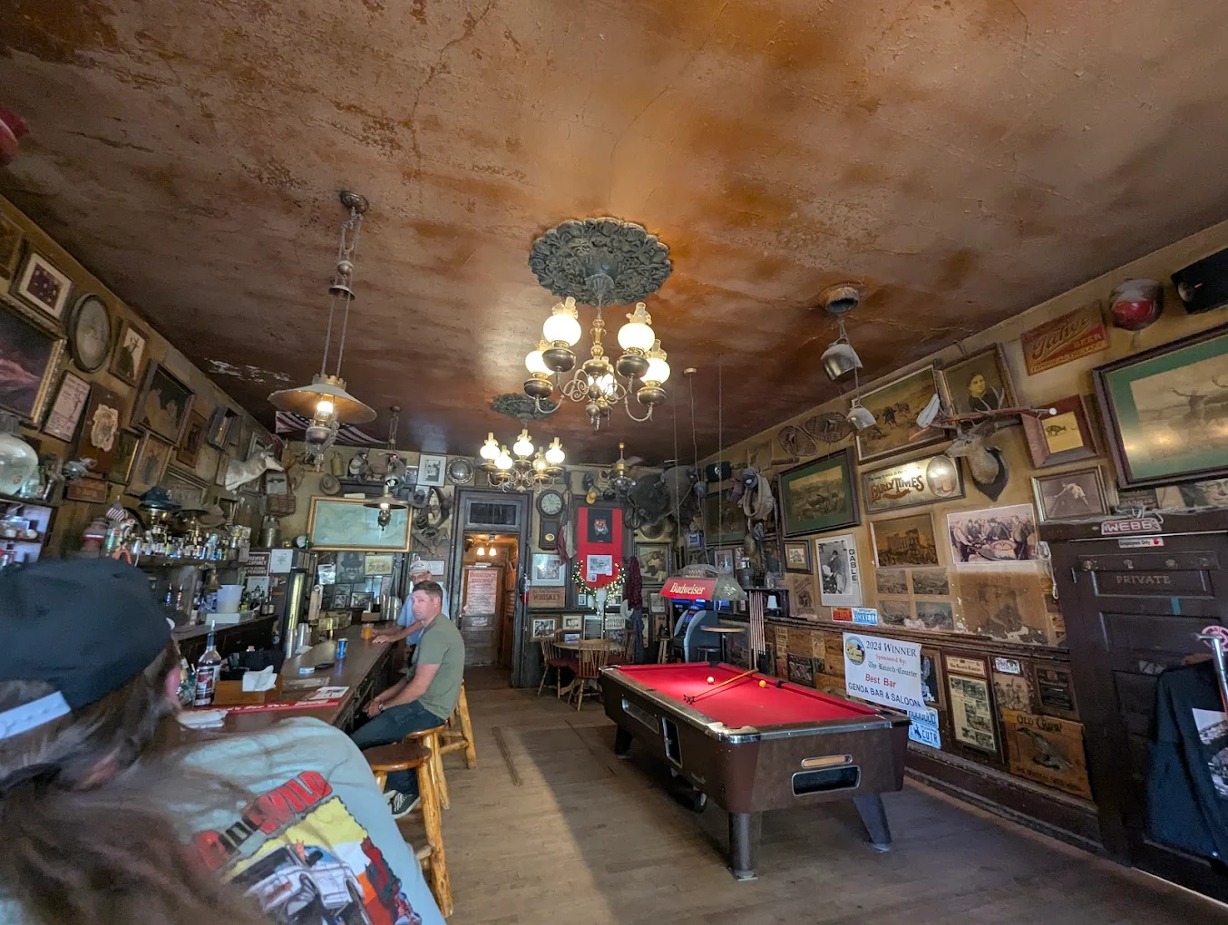 Genoa Bar pool hall exterior/interior