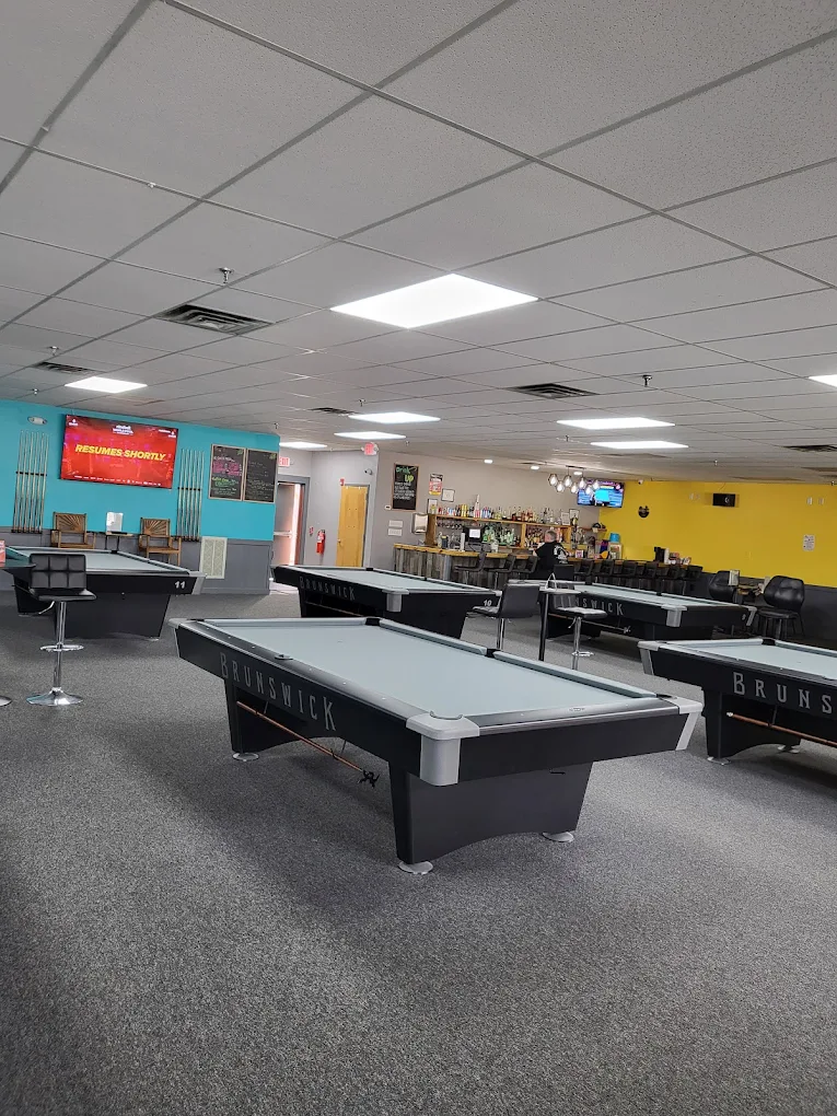 Capital City Billiards pool hall exterior/interior
