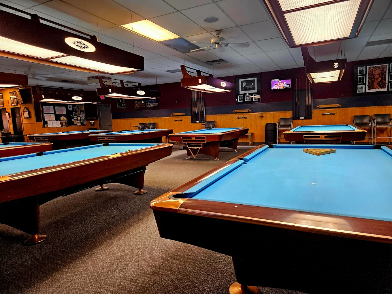 Q-Ball Billiards pool hall exterior/interior