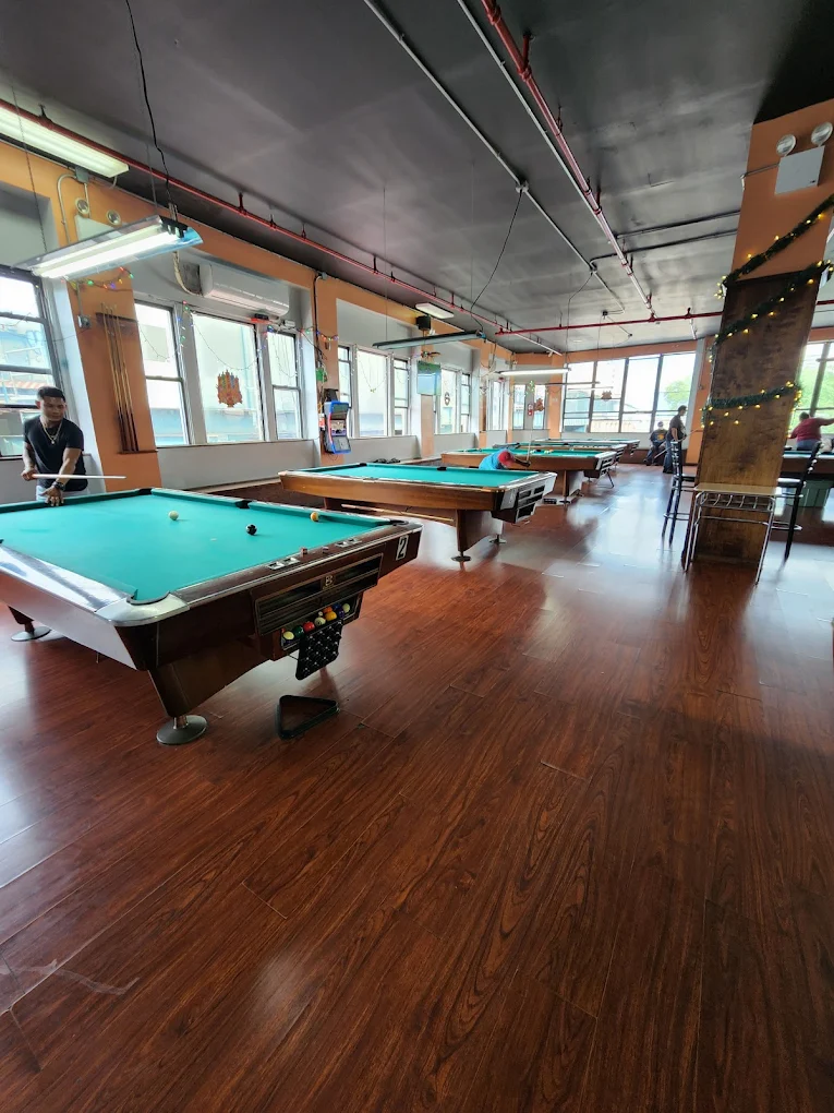 Star Billiards pool hall exterior/interior