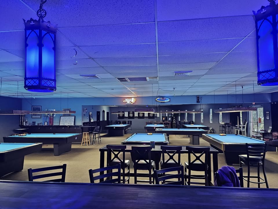 Busters Bar & Billiards pool hall exterior/interior