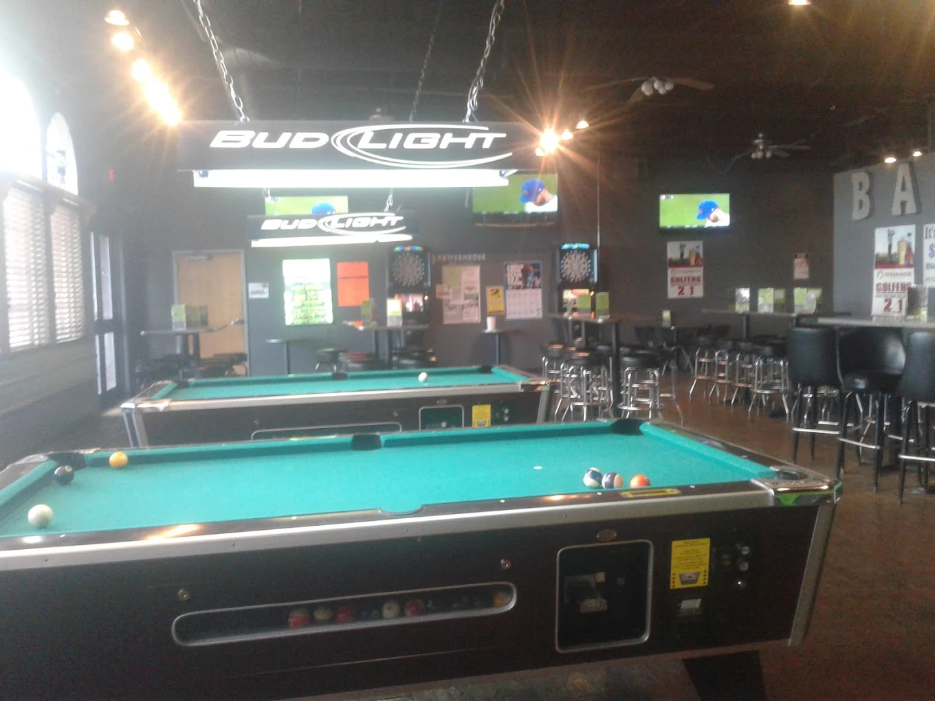 Powerhouse Bar & Grill pool hall exterior/interior