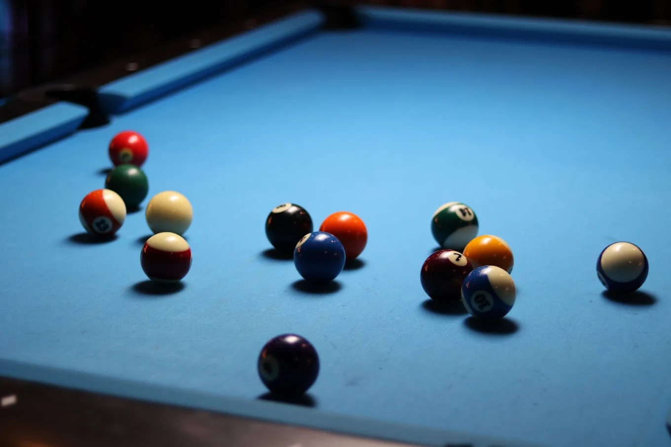 The Skybox Sports Bar pool hall exterior/interior