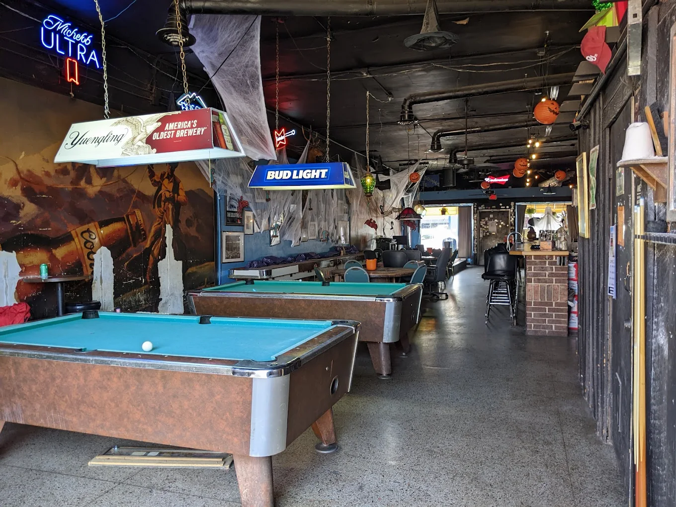 The Bluebonnet Bar pool hall exterior/interior