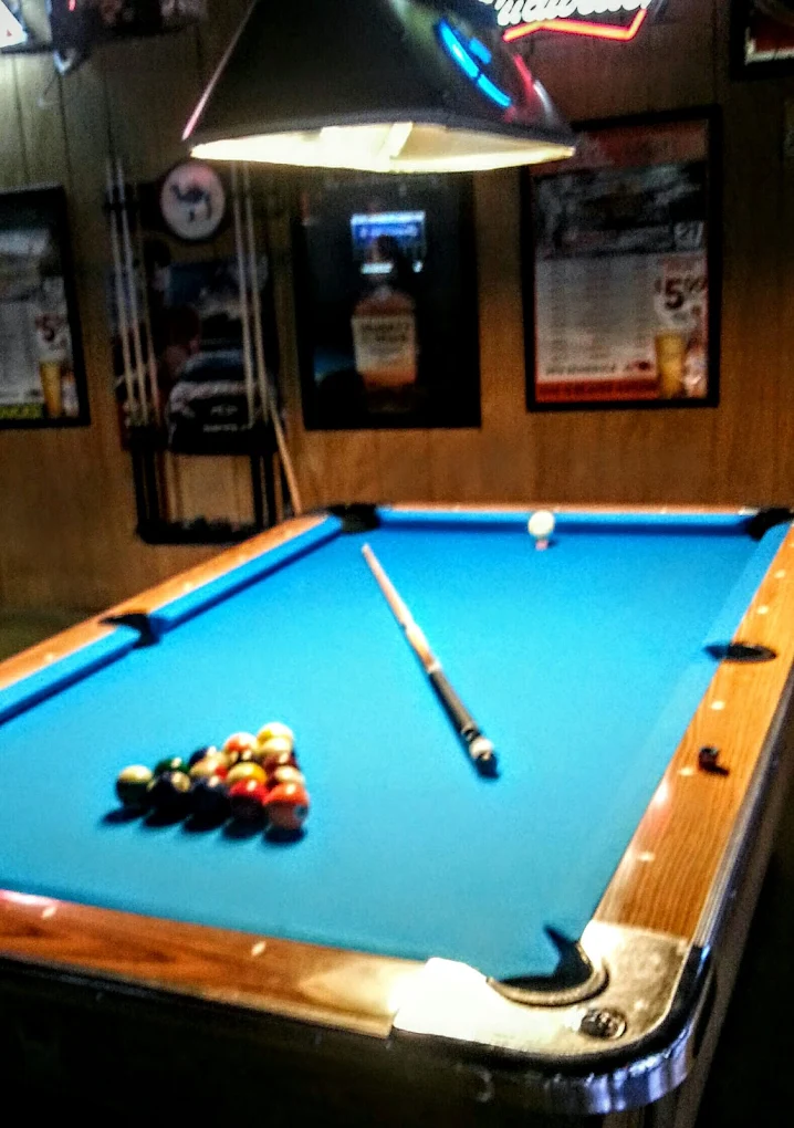 Home Turf Sports Bar & Grill pool hall exterior/interior