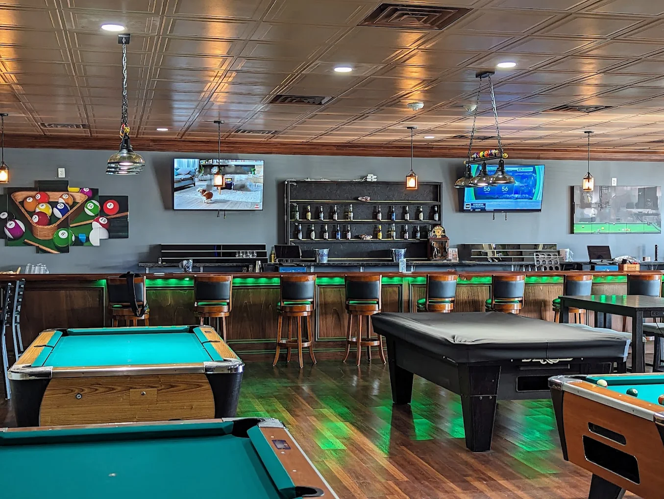 Swigs Billiards pool hall exterior/interior