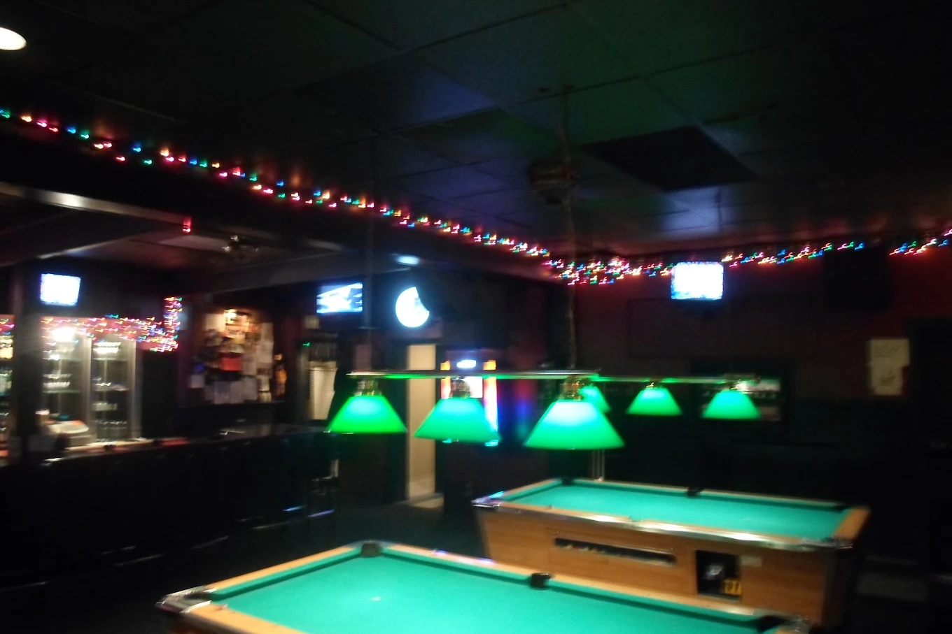 Rusty Nail Tavern pool hall exterior/interior