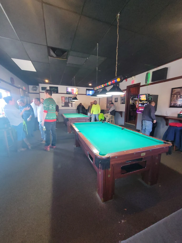 The 133 Club pool hall exterior/interior