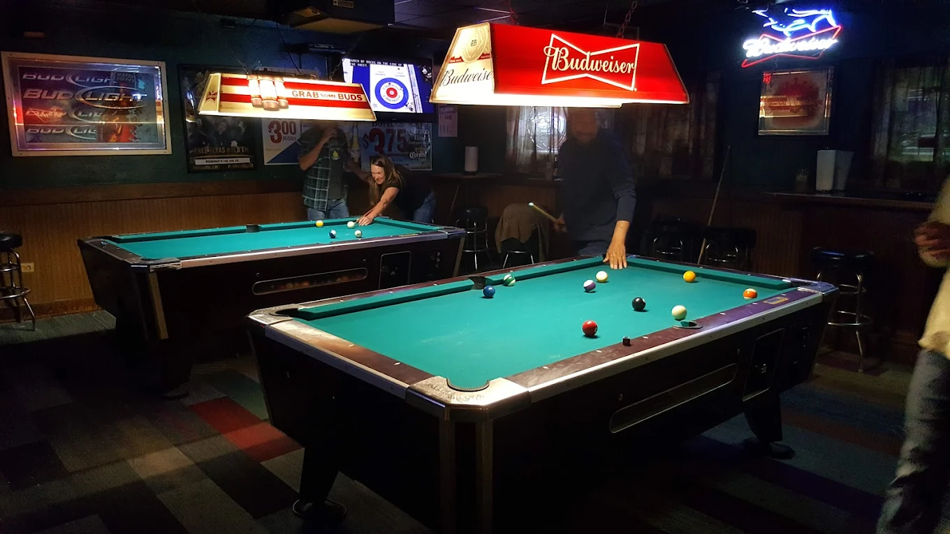 RJ's Bar and Grill pool hall exterior/interior
