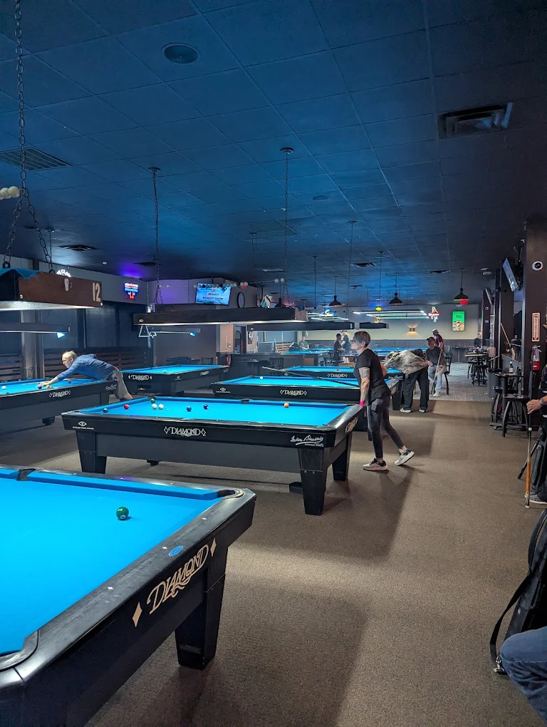 Skinny Bob's pool hall exterior/interior