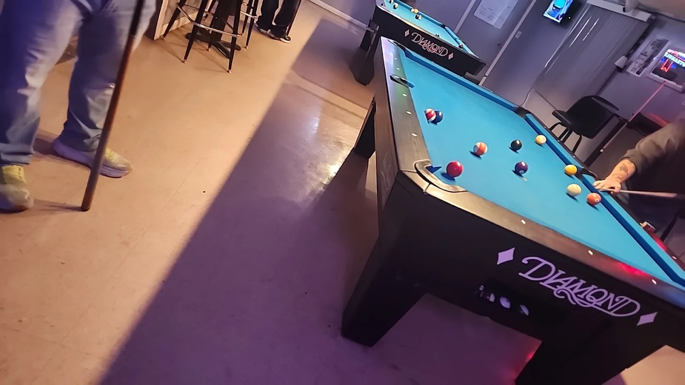 Westside Lounge pool hall exterior/interior